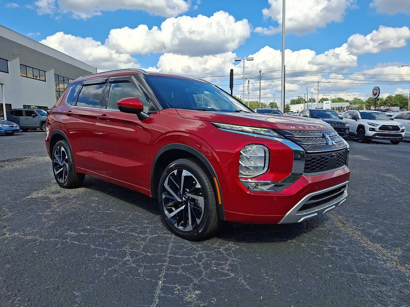 2022 Mitsubishi Outlander SEL Special Edition — SUV — 49,095 mi — High Point, NC