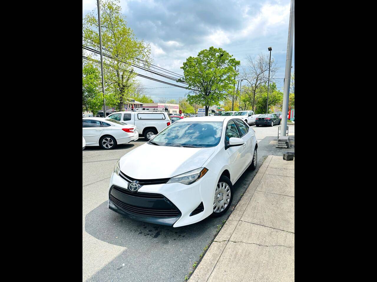 2017 Toyota Corolla LE — Sedan — 79,068 mi — Fredericksburg, VA