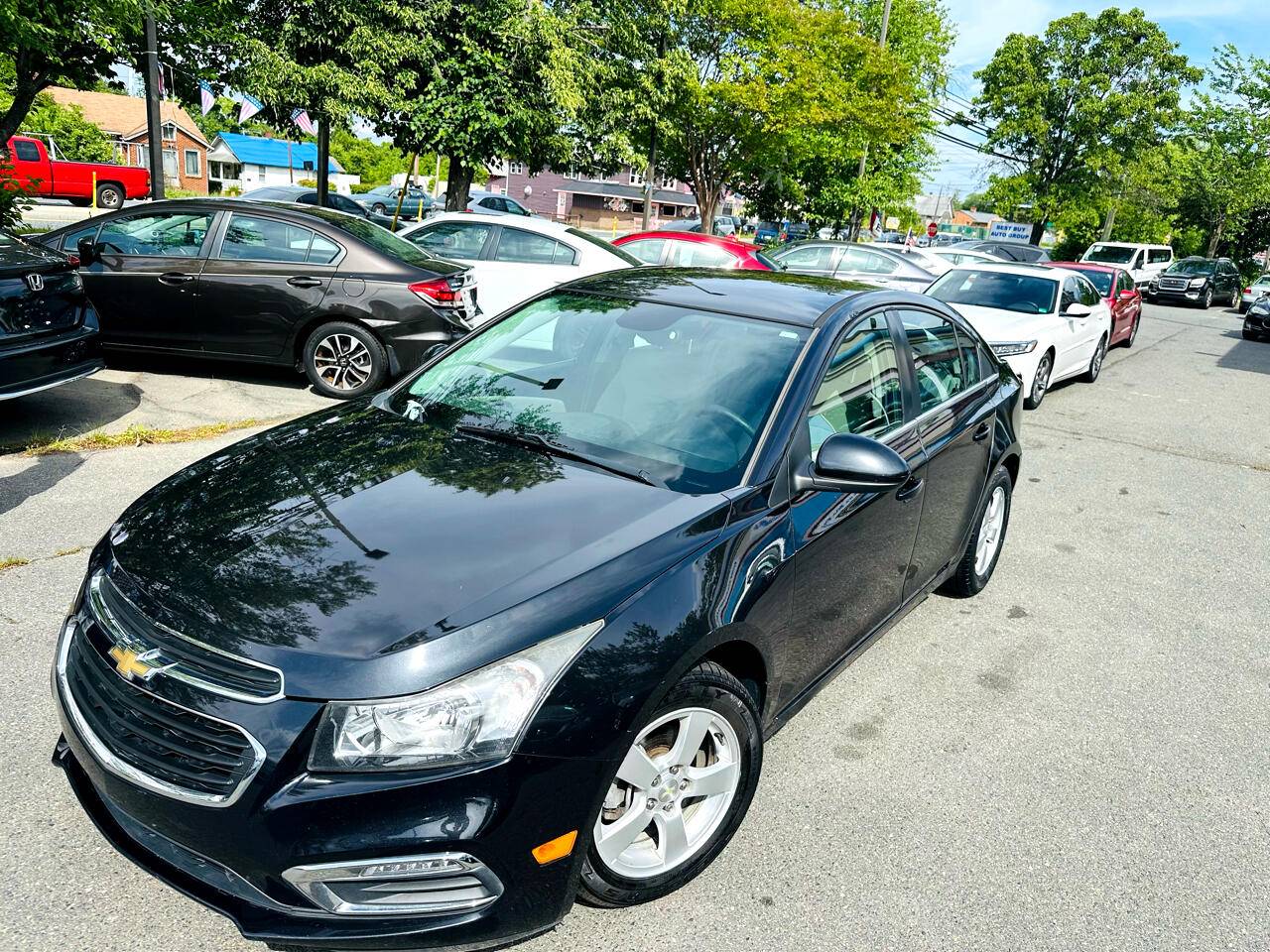 2015 Chevrolet Cruze 1LT — Sedan — 111,575 mi — Fredericksburg, VA