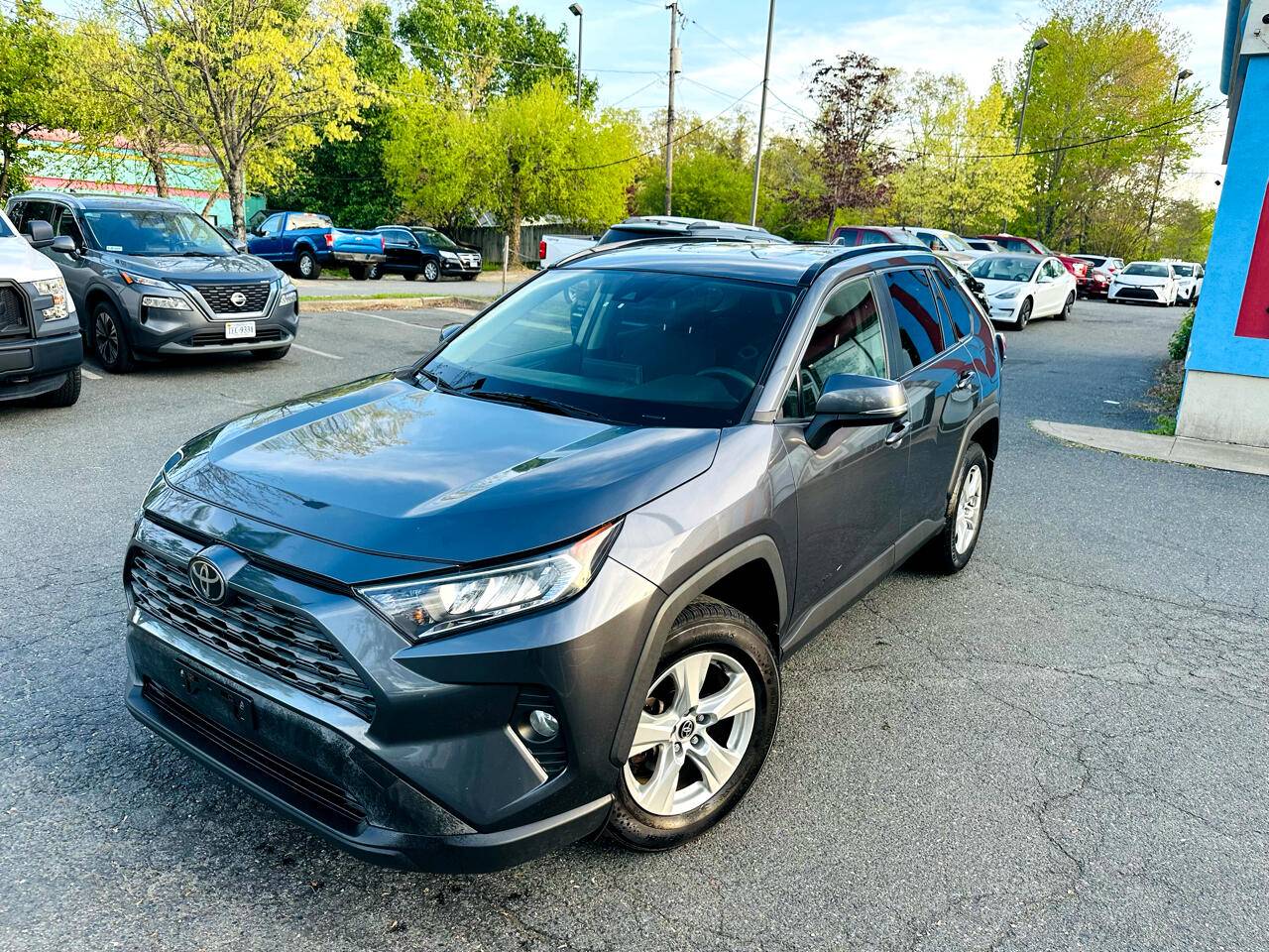 2020 Toyota RAV4 XLE — SUV — 100,099 mi — Fredericksburg, VA