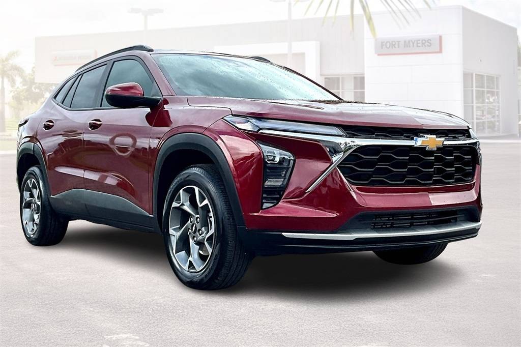 2025 Chevrolet Trax LT — SUV — 5,175 mi — Fort Myers, FL