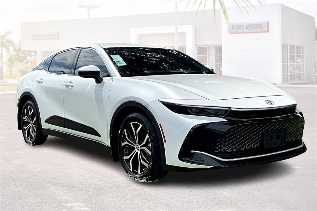 2023 Toyota Crown XLE — Sedan — 42,008 mi — Fort Myers, FL