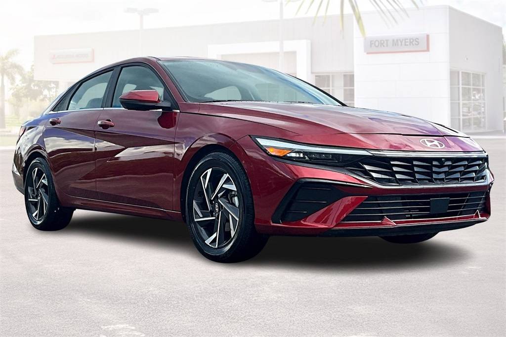 2024 Hyundai Elantra Limited — Sedan — 27,082 mi — Fort Myers, FL