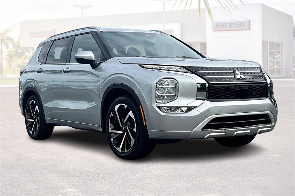 2022 Mitsubishi Outlander SEL — SUV — 54,583 mi — Fort Myers, FL