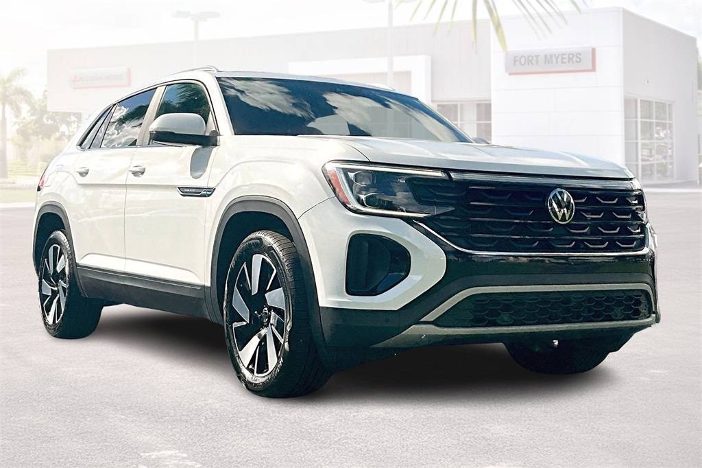 2024 Volkswagen Atlas Cross Sport SE with Technology — SUV — 37,382 mi — Fort Myers, FL