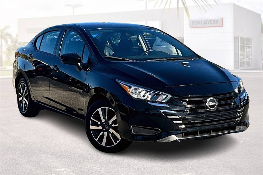 2023 Nissan Versa SV — Sedan — 38,081 mi — Fort Myers, FL