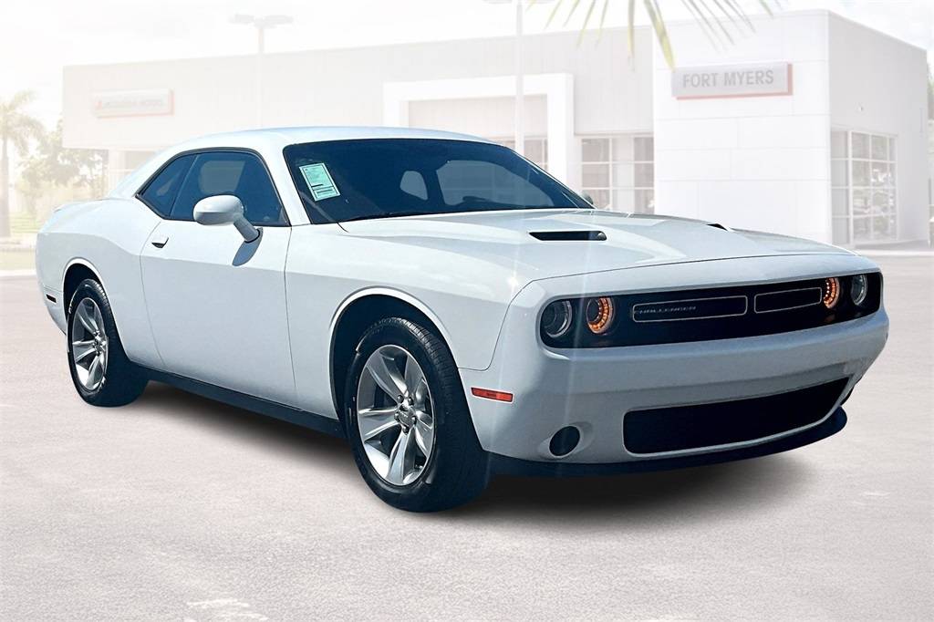 2022 Dodge Challenger SXT — Coupe — 45,749 mi — Fort Myers, FL