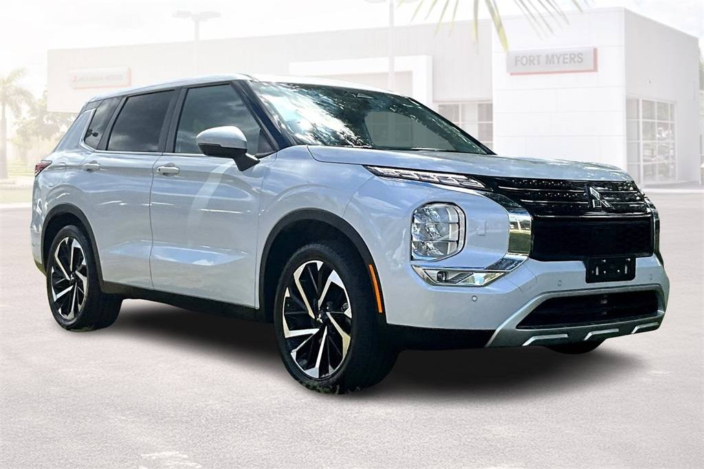 2024 Mitsubishi Outlander SE — SUV — 44,722 mi — Fort Myers, FL