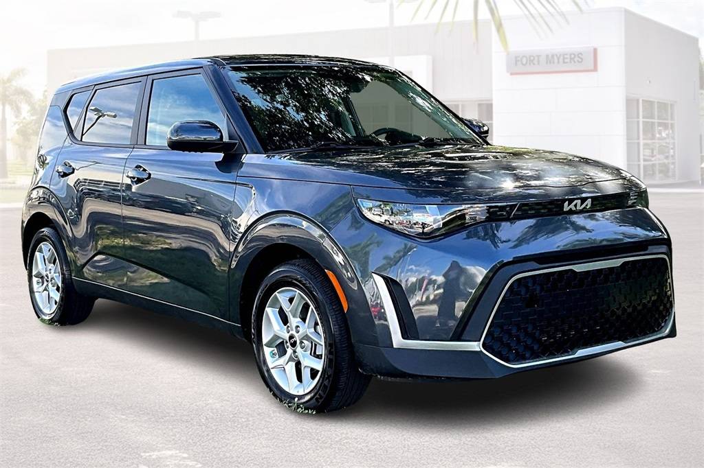 2025 Kia Soul LX — Hatchback — 7,579 mi — Fort Myers, FL