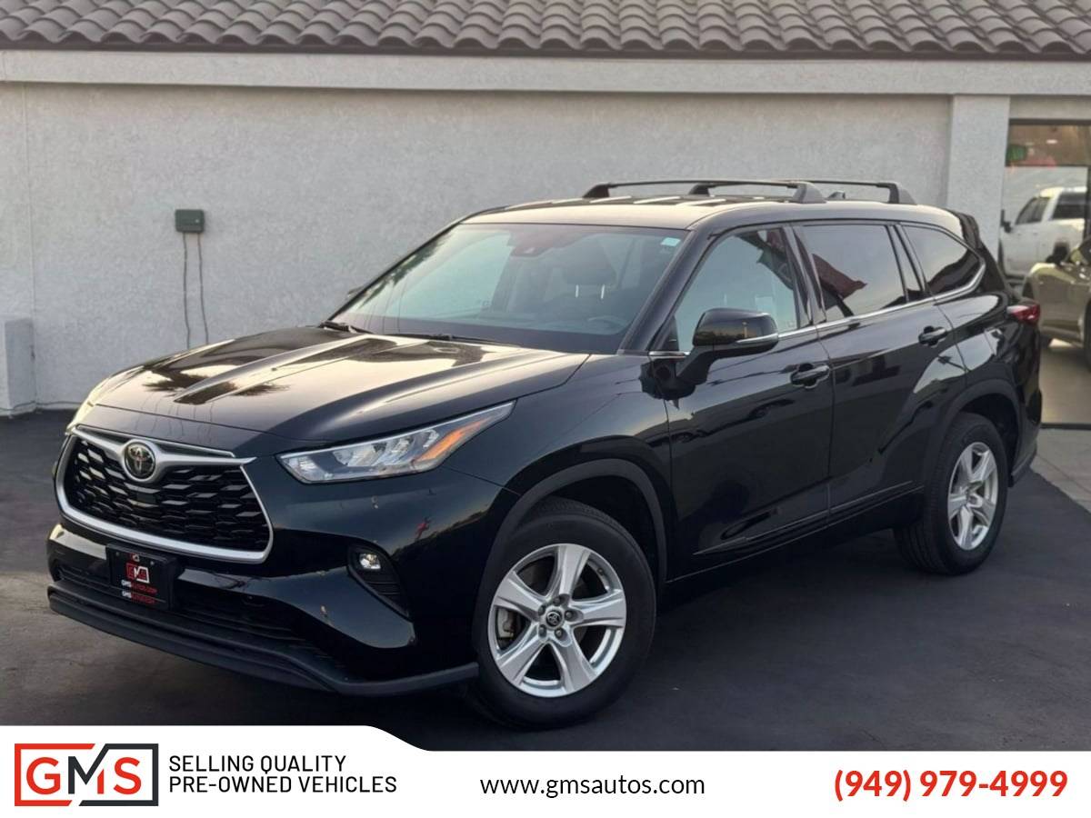 2020 Toyota Highlander LE — SUV — 30,077 mi — Placentia, CA