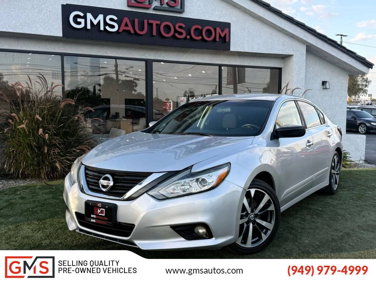 2017 Nissan Altima 3.5 SR — Sedan — 141,000 mi — Placentia, CA