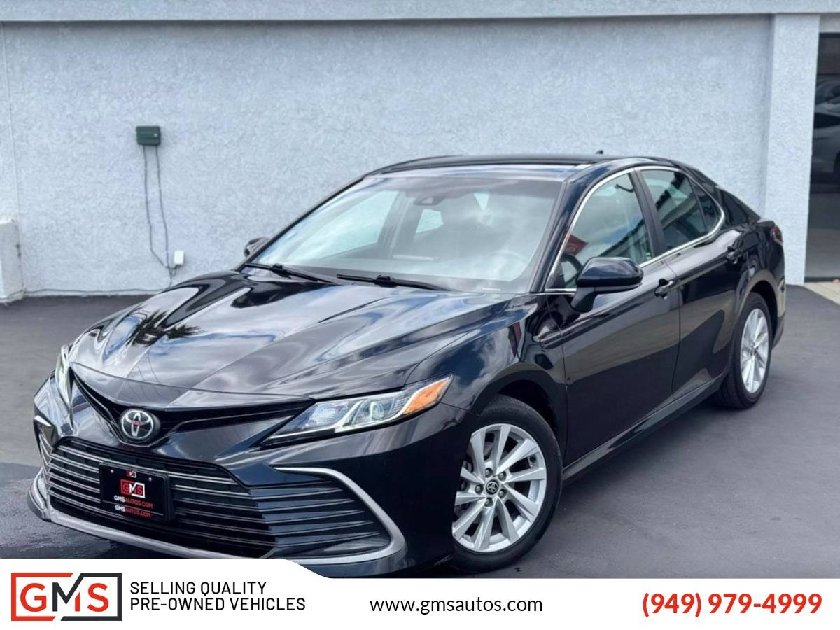 2021 Toyota Camry LE — Sedan — 38,900 mi — Placentia, CA