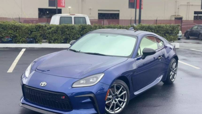 2022 Toyota GR86 Base — Coupe — 24,248 mi — Placentia, CA