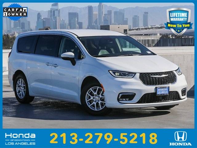 2023 Chrysler Pacifica Touring L — Minivan — 49,410 mi — Los Angeles, CA