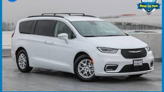 2022 Chrysler Pacifica Touring L — Minivan — 64,825 mi — Los Angeles, CA