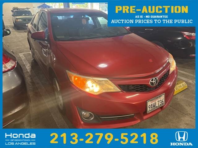 2014 Toyota Camry SE — Sedan — 146,189 mi — Los Angeles, CA
