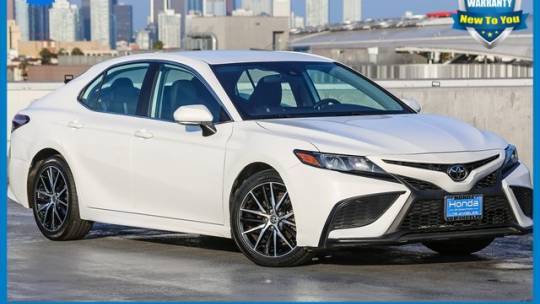 2023 Toyota Camry SE — Sedan — 39,427 mi — Los Angeles, CA