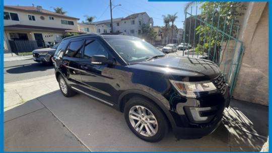 2017 Ford Explorer XLT — SUV — 91,113 mi — Los Angeles, CA