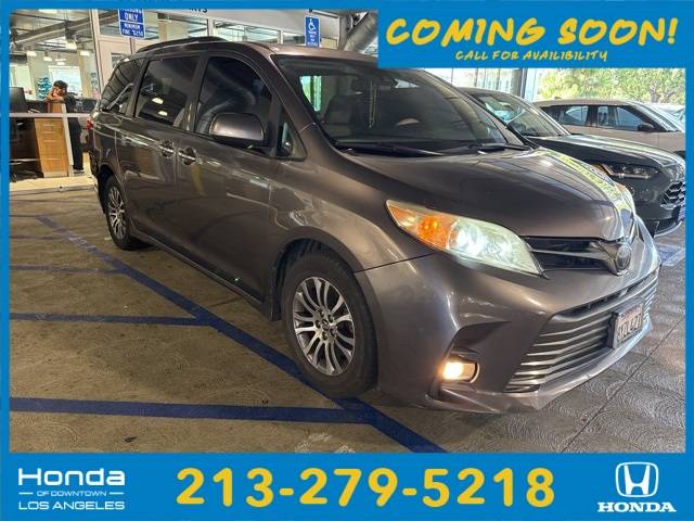 2019 Toyota Sienna XLE — Minivan — 123,204 mi — Los Angeles, CA