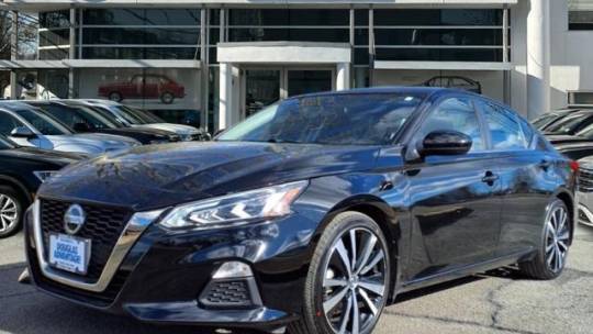 2022 Nissan Altima SR — Sedan — 56,104 mi — Summit, NJ