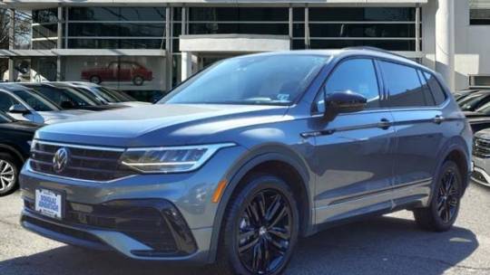 2022 Volkswagen Tiguan SE R-Line Black — SUV — 47,635 mi — Summit, NJ