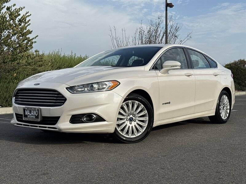 2014 Ford Fusion Hybrid SE — Sedan — 110,375 mi — San Juan Capistrano, CA