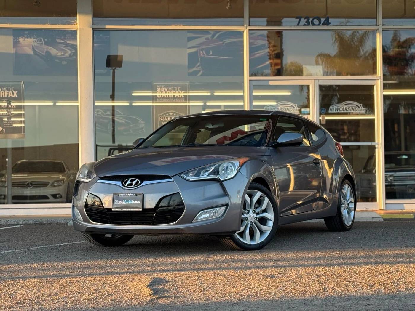 2012 Hyundai Veloster Base — Hatchback — 69,915 mi — San Diego, CA