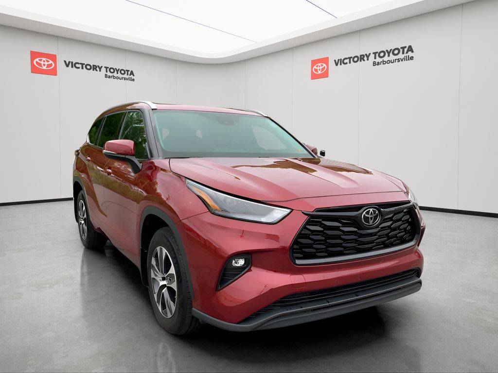 2022 Toyota Highlander XLE — SUV — 51,960 mi — Barboursville, WV