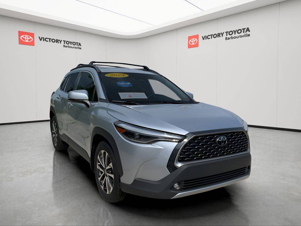 2023 Toyota Corolla Cross XLE — SUV — 14,721 mi — Barboursville, WV