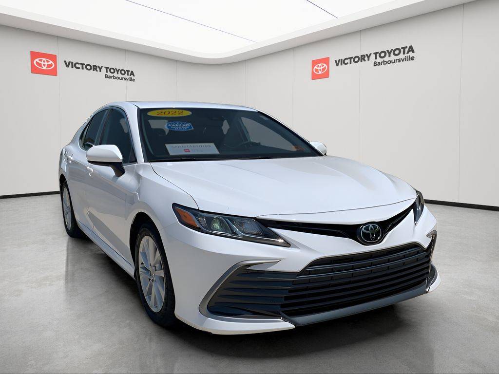 2022 Toyota Camry LE — Sedan — 31,172 mi — Barboursville, WV