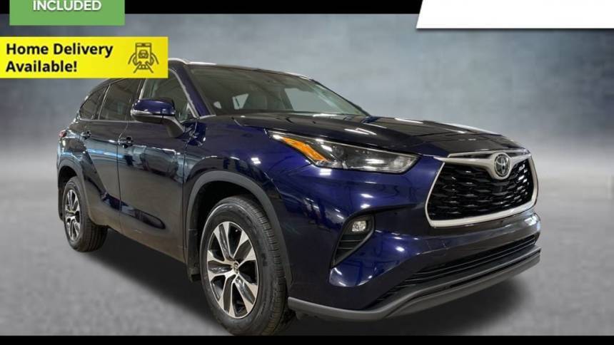 2022 Toyota Highlander XLE — SUV — 27,621 mi — Barboursville, WV