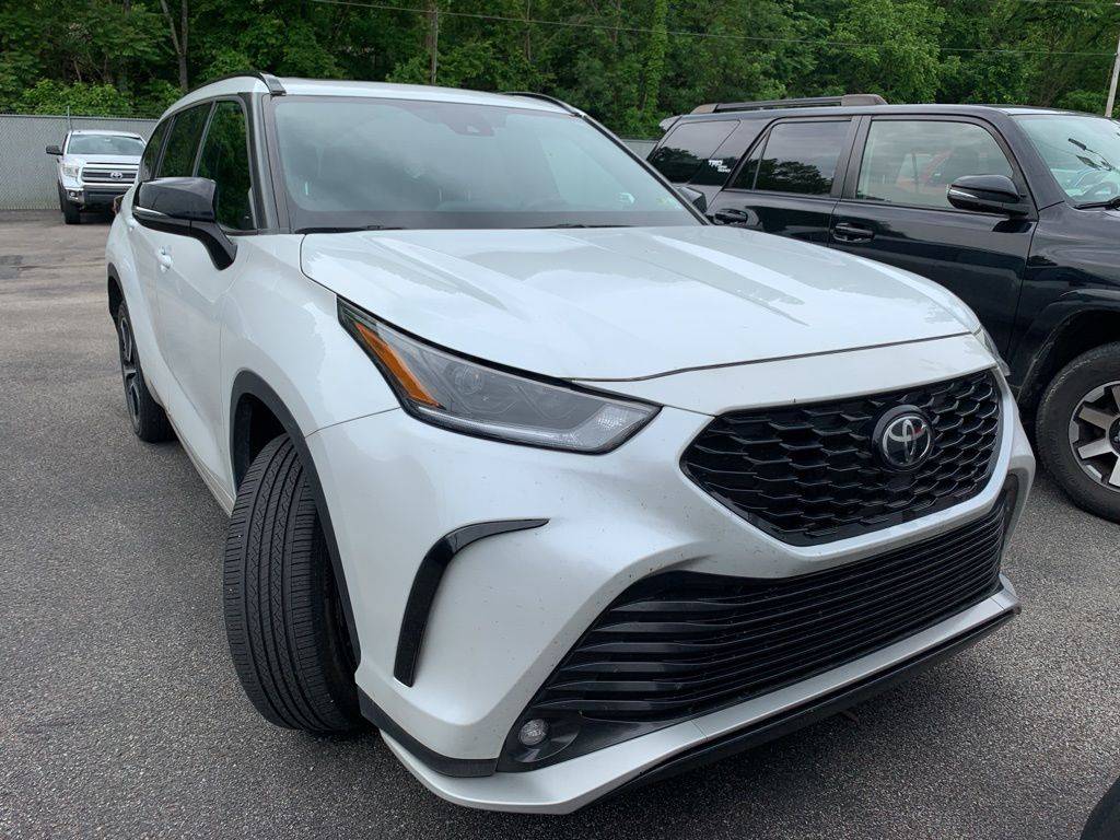 2022 Toyota Highlander XSE — SUV — 39,568 mi — Barboursville, WV