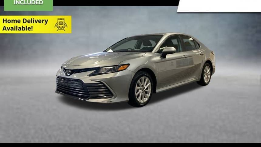 2024 Toyota Camry LE — Sedan — 29,241 mi — Charleston, WV