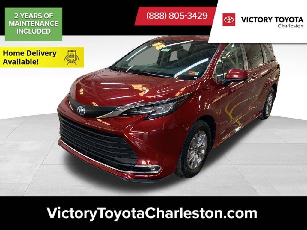 2021 Toyota Sienna XLE — Minivan — 76,286 mi — Charleston, WV