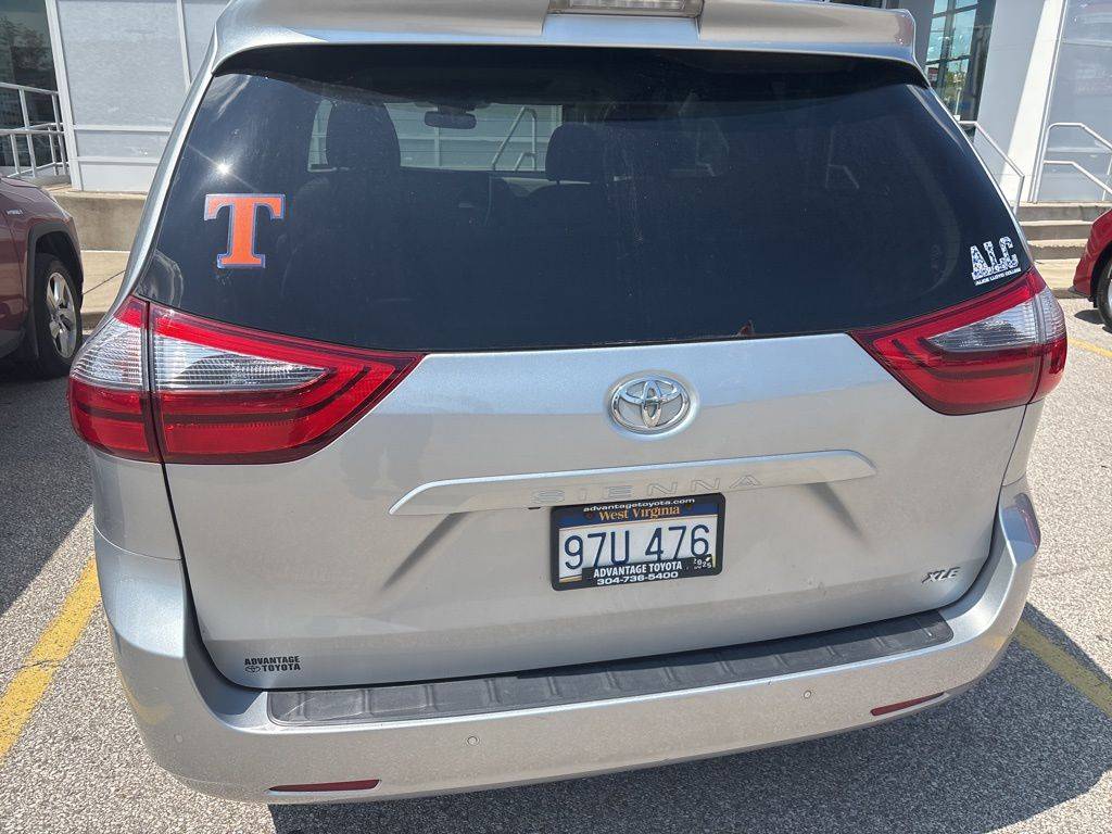 2020 Toyota Sienna XLE — Minivan — 102,432 mi — Charleston, WV