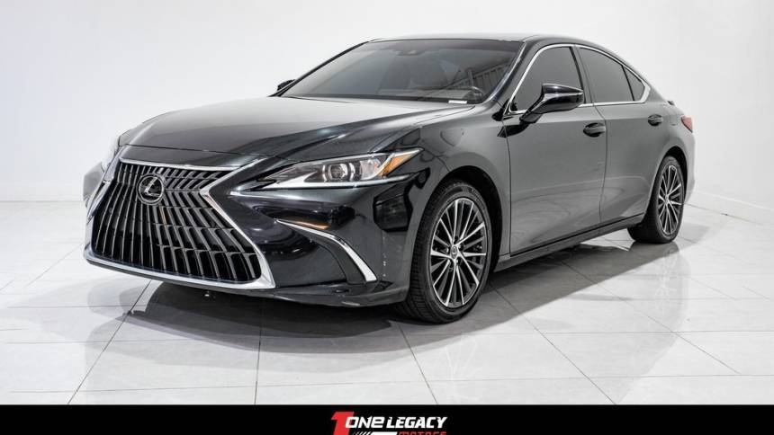 2023 Lexus ES 300h Base