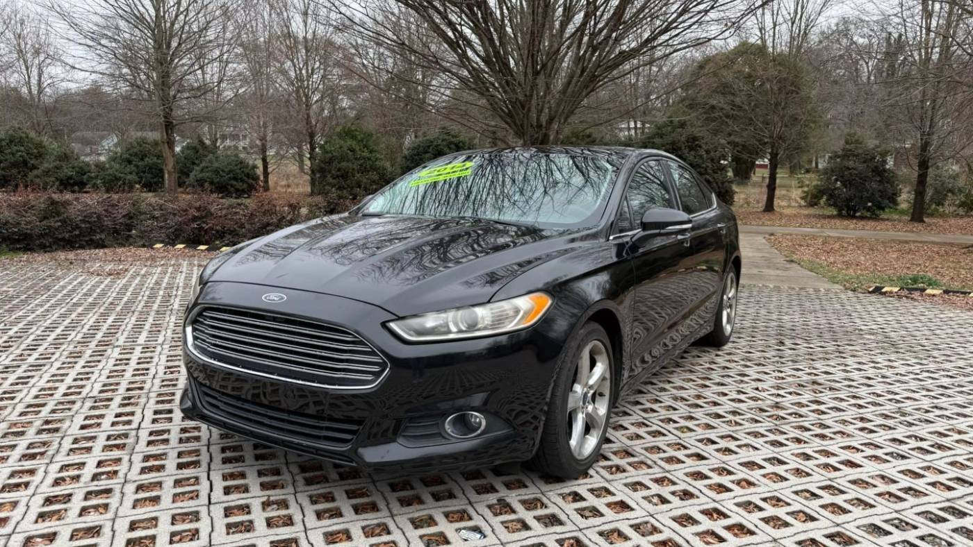 2014 Ford Fusion SE — Sedan — 117,240 mi — Charlotte, NC