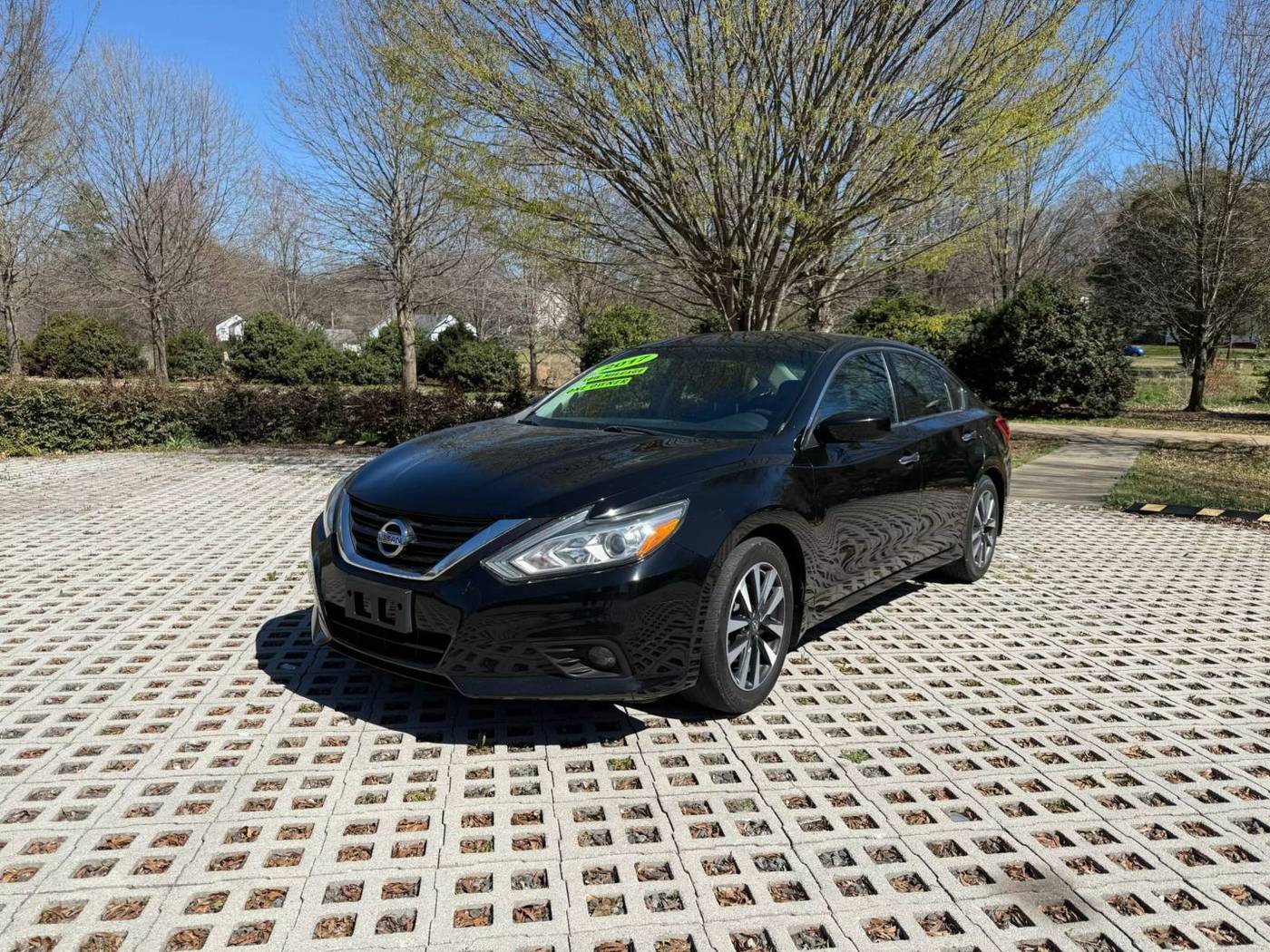 2017 Nissan Altima 2.5 SV — Sedan — 71,741 mi — Charlotte, NC