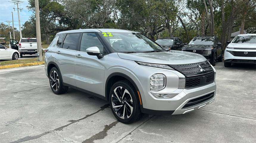 2022 Mitsubishi Outlander SE — SUV — 55,820 mi — Vero Beach, FL