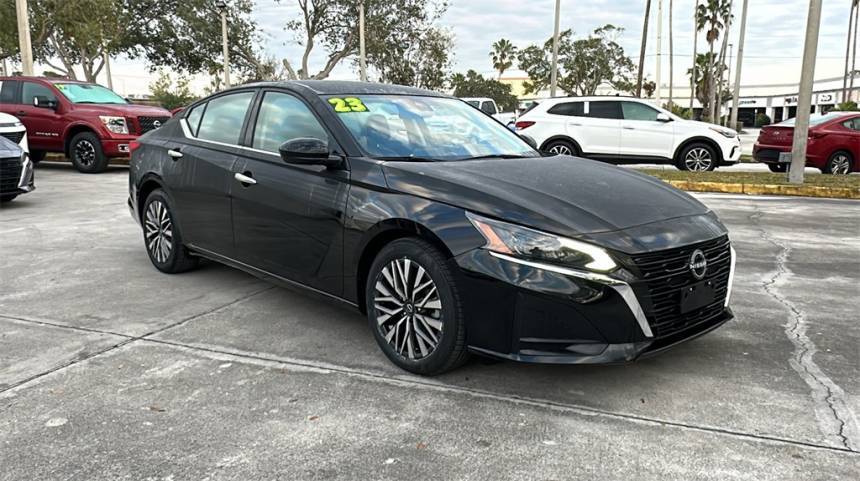 2023 Nissan Altima SV — Sedan — 59,608 mi — Vero Beach, FL