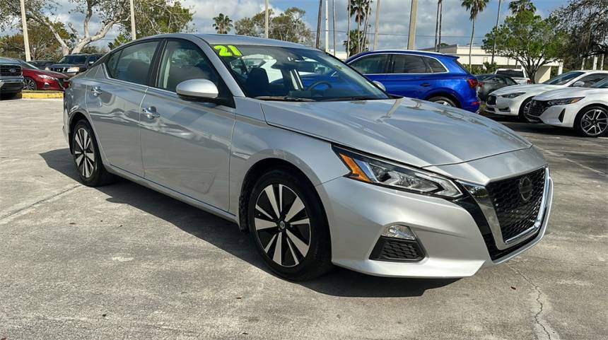 2021 Nissan Altima SV — Sedan — 30,679 mi — Vero Beach, FL