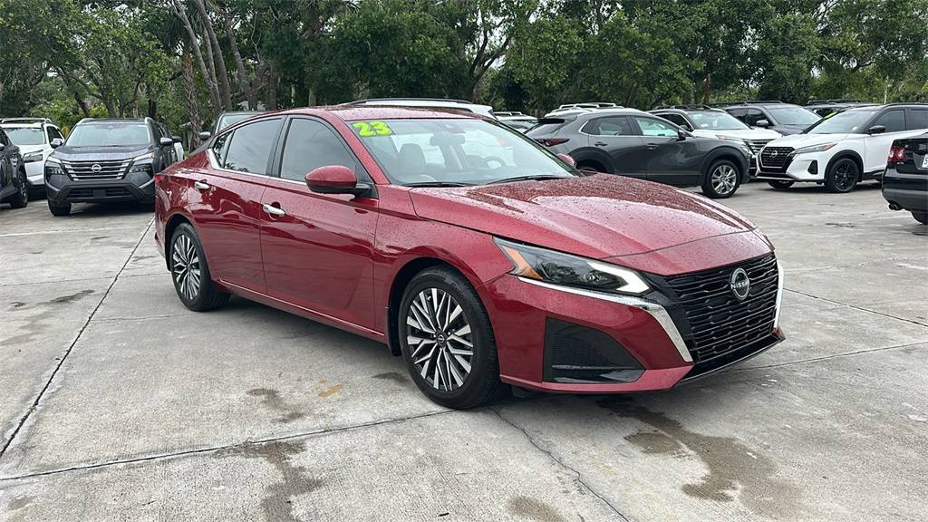 2023 Nissan Altima SV — Sedan — 4,472 mi — Vero Beach, FL