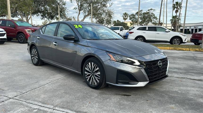 2024 Nissan Altima SV — Sedan — 60,444 mi — Vero Beach, FL