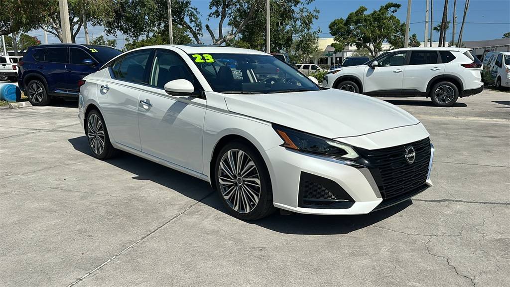 2023 Nissan Altima SL — Sedan — 878 mi — Vero Beach, FL