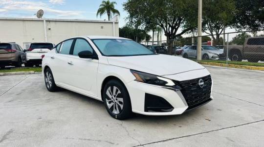 2025 Nissan Altima S — Sedan — 6,305 mi — Vero Beach, FL