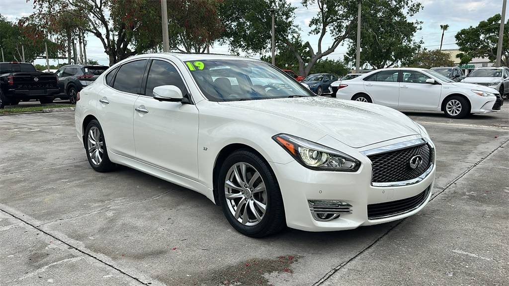 2019 INFINITI Q70 3.7 LUXE — Sedan — 54,083 mi — Vero Beach, FL