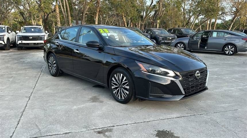 2023 Nissan Altima SV — Sedan — 62,982 mi — Vero Beach, FL