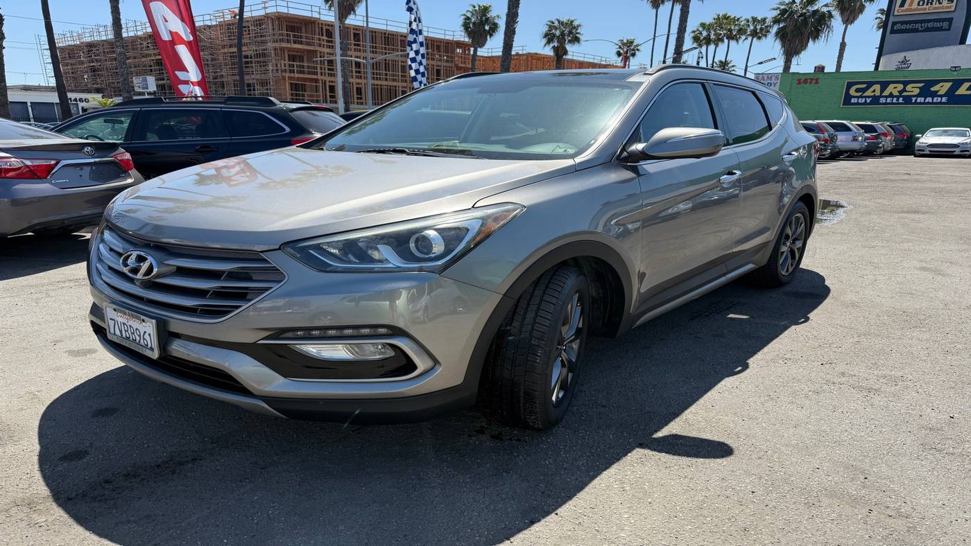 2017 Hyundai Santa Fe Sport 2.0T Ultimate — SUV — 90,000 mi — Long Beach, CA