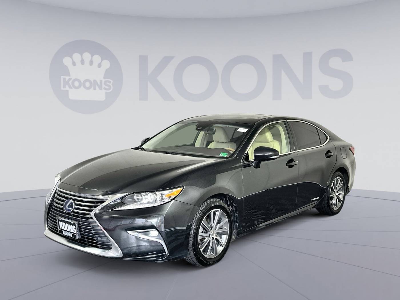 2017 Lexus ES ES 300h — Sedan — 102,532 mi — Vienna, VA