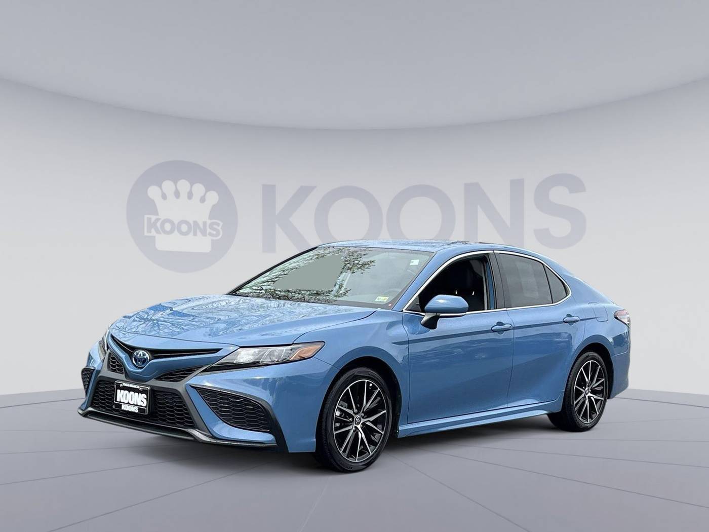 2024 Toyota Camry Hybrid SE — Sedan — 19,836 mi — Vienna, VA